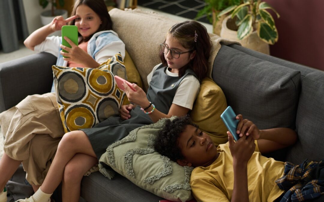 Excesso de Tela Afeta o Cérebro das Crianças? 7 Fatores Fundamentais que os Pais Precisam Entender